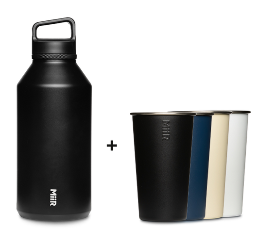 64oz-wm-bottle-4x-pint-cups-o6 64oz-bundle-04.png