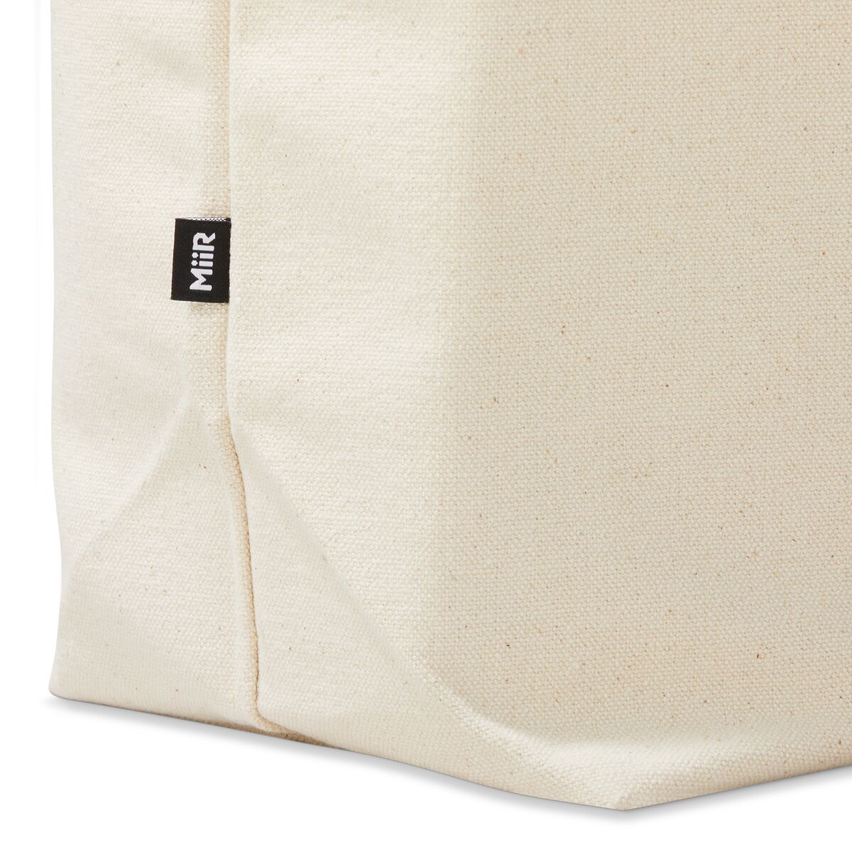 mother-s-day-2026-canvas-tote-x4 WebPDP-Everyday_Canvas_Tote_Studio__TOT001_Detail__TOT001223OS.jpg
