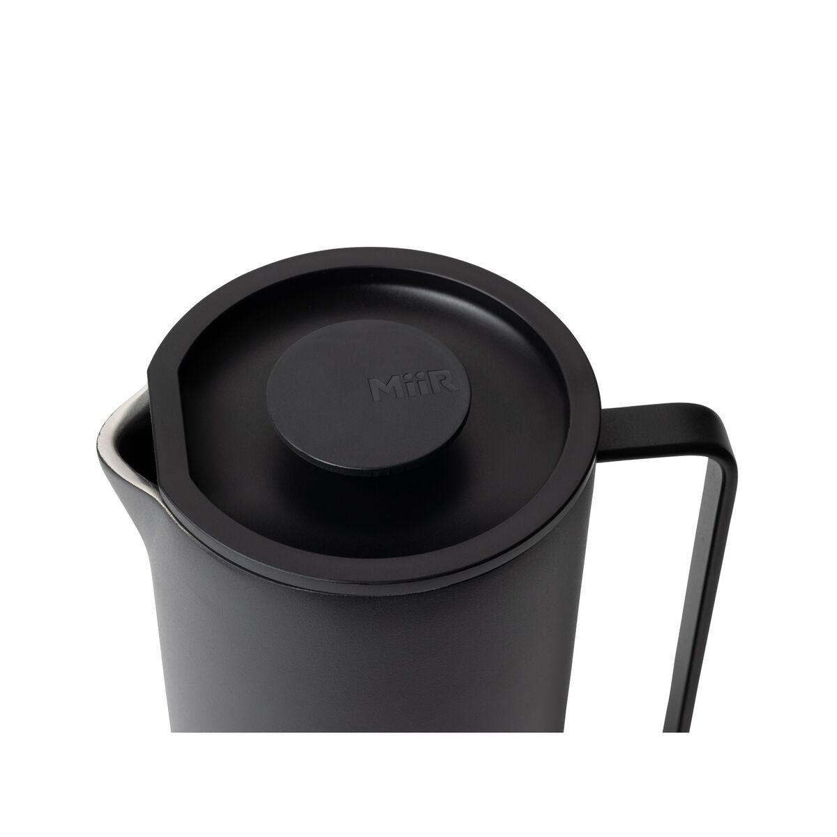 new-standard-french-press-d7 WebPDP-French_Press_Black_Studio_0722_45_Deg_Lid_On__FRP1SNOS002.jpg