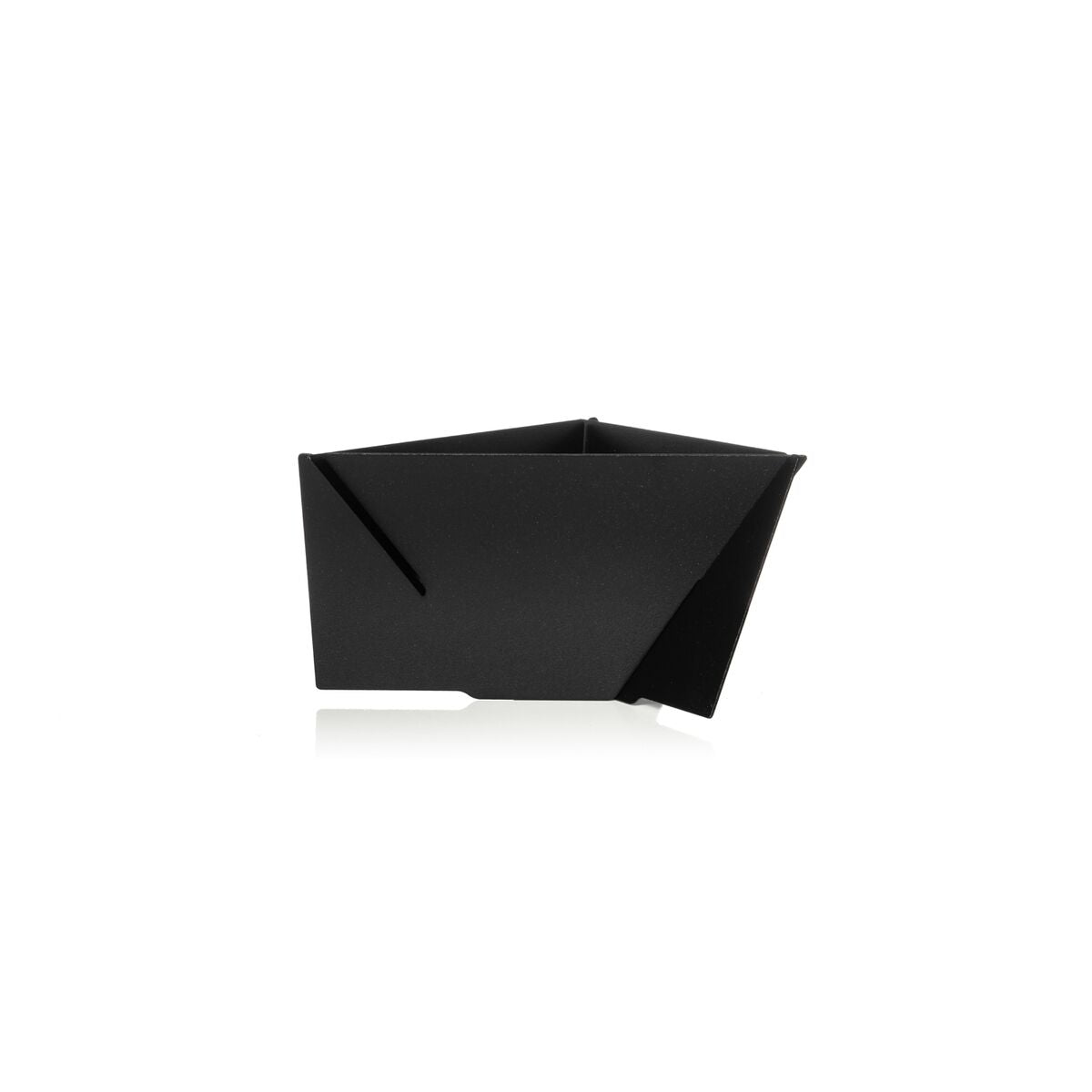 pourigami-r9 WebPDP-Pourigami_Black__POG2SN00002_Studio_Back.jpg